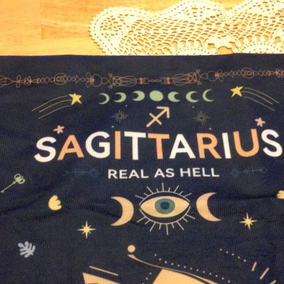 NWOT humorous astrology pillow cover for Sagittarius - Picture 2 of 5